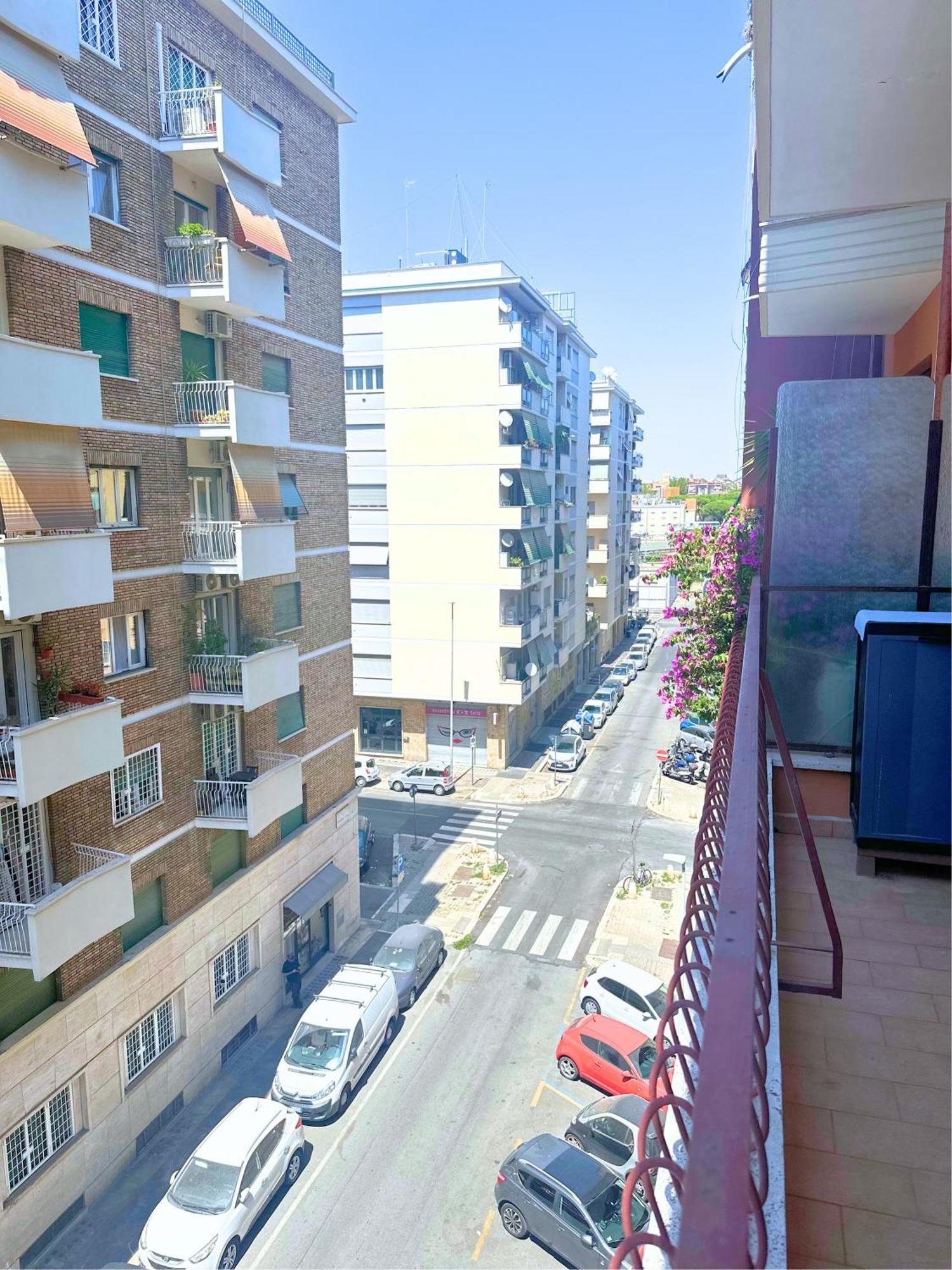 Domus Apartment